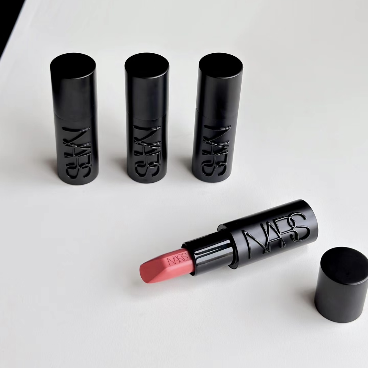 Nars/纳斯黑管唇膏口红805伊甸园25 810敢欲826赤诚裸807节日礼物
