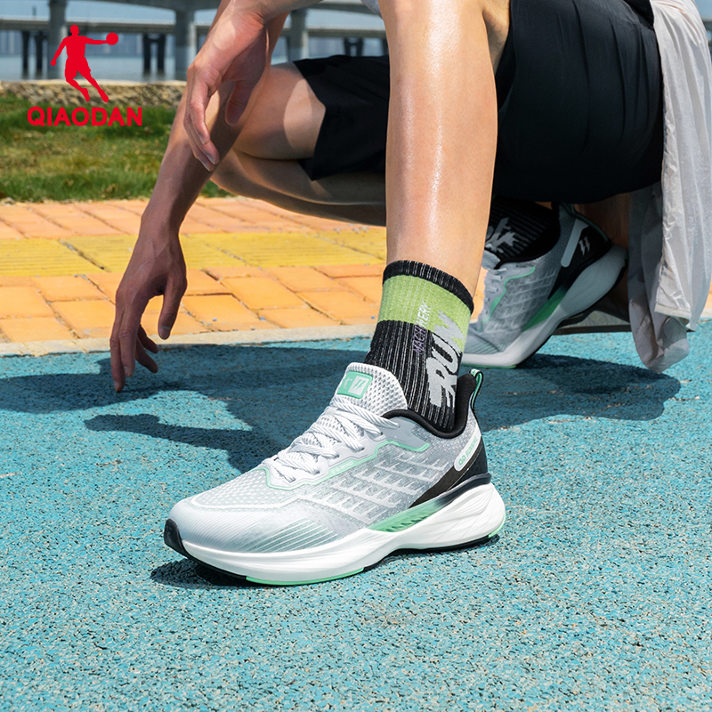 中国乔丹风行11跑步鞋2025夏季网面透气巭Pro回弹运动鞋飞速跑鞋