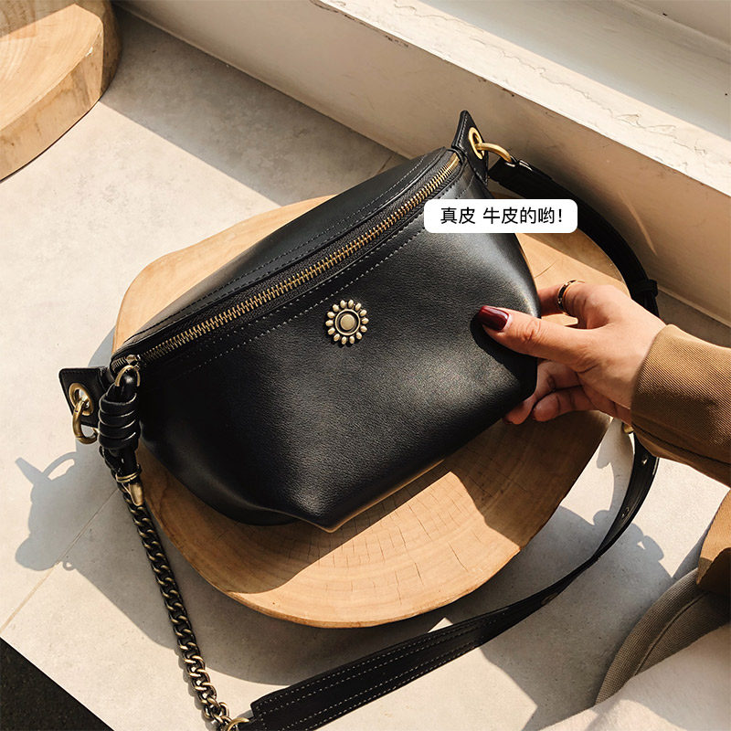 女百搭高级感斜跨洋气真皮复古胸包 皮匠传奇女士包袋