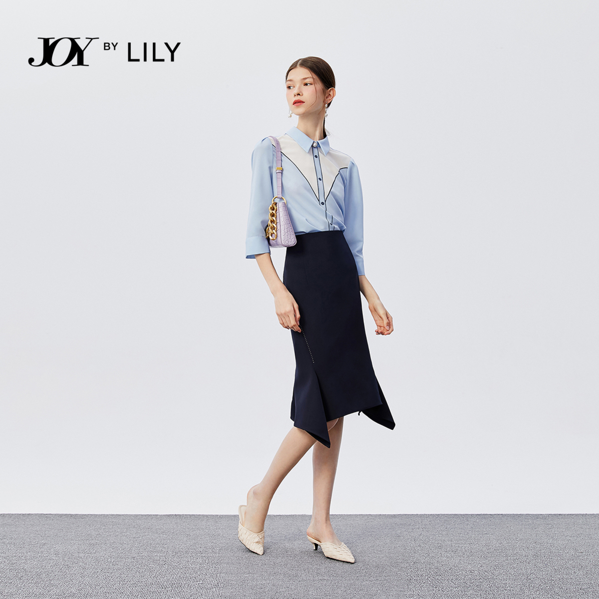 lily官方旗舰店LILY秋季新款女装气质印花通勤宽松中袖蓝色套头雪纺衬衫1