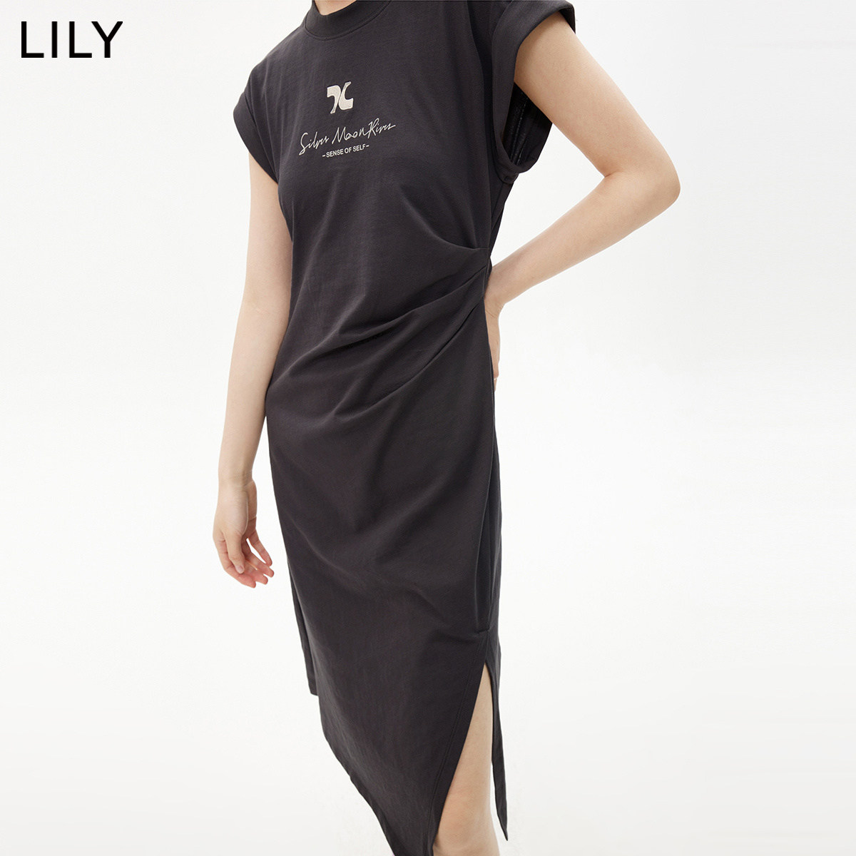  LILY连衣裙