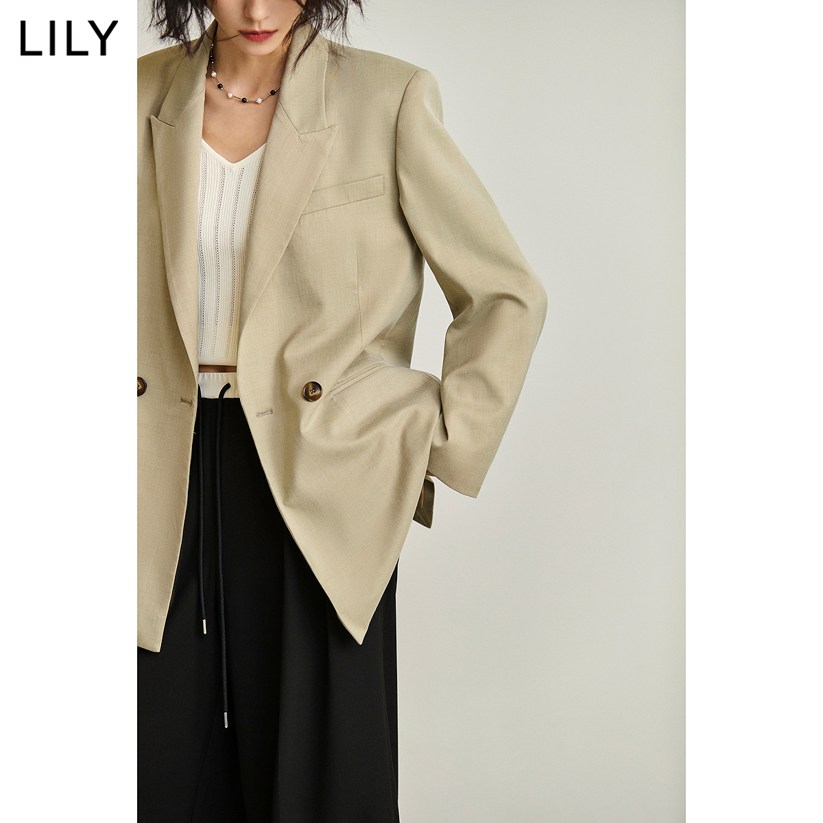 LILY2024春新款女装商务都市通勤款复古双排扣四叶草休闲西装外套 - 图1