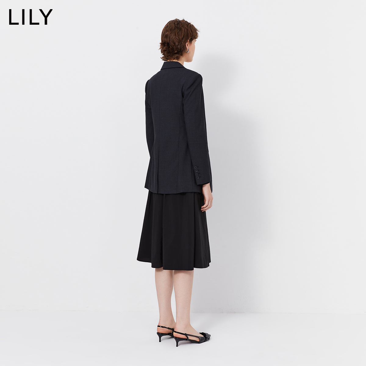 【商场同款】LILY2024春新款女装绵羊毛商务通勤修身休闲西装外套 - 图2