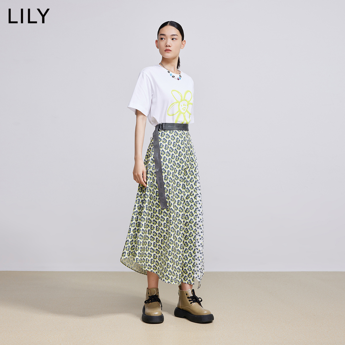 【商场同款】LILY2022春新款女装浪漫不规则显瘦A字高腰半身裙女 - 图1