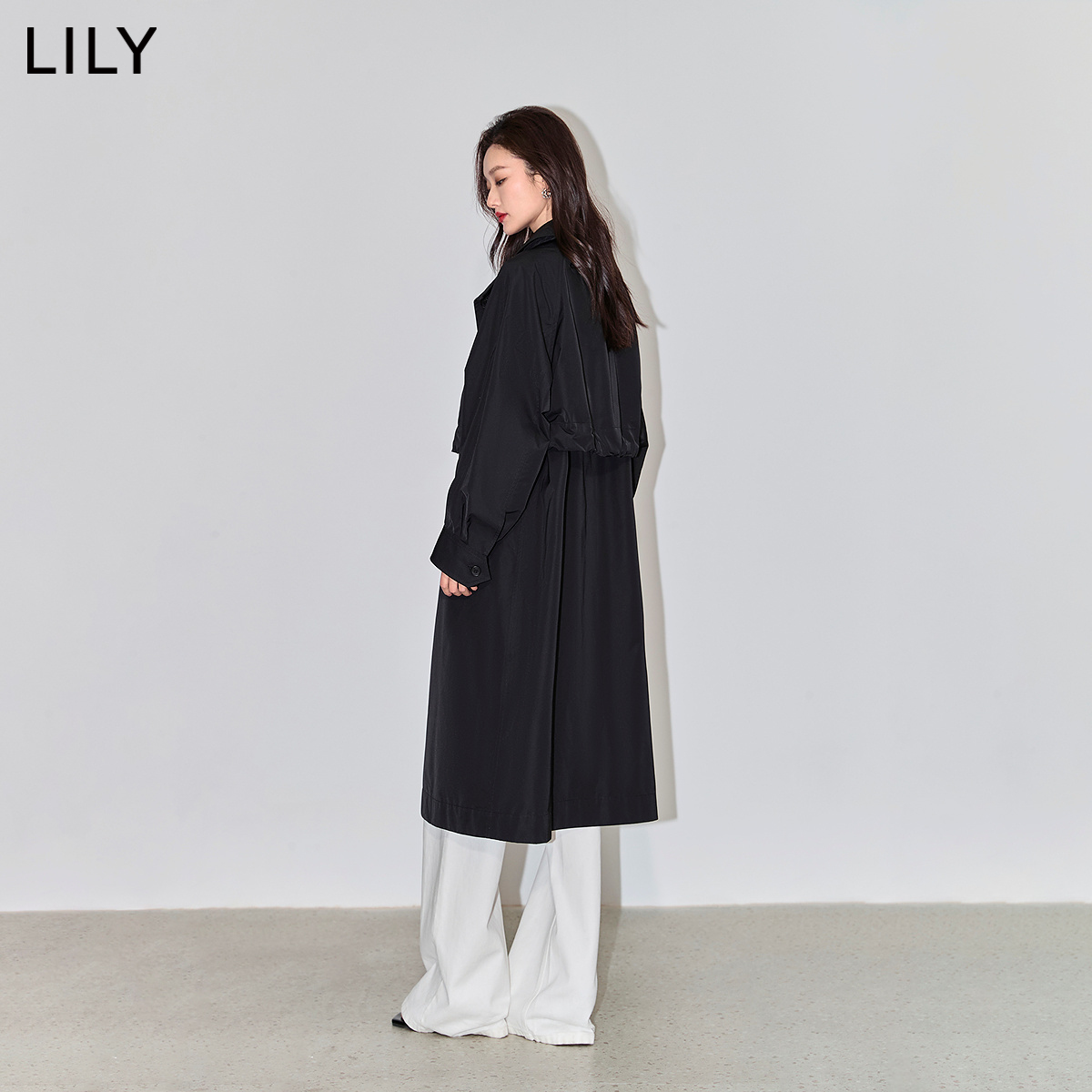 LILY2024春新款女装复古气质通勤款时尚腰带黑色垂感长款风衣外套