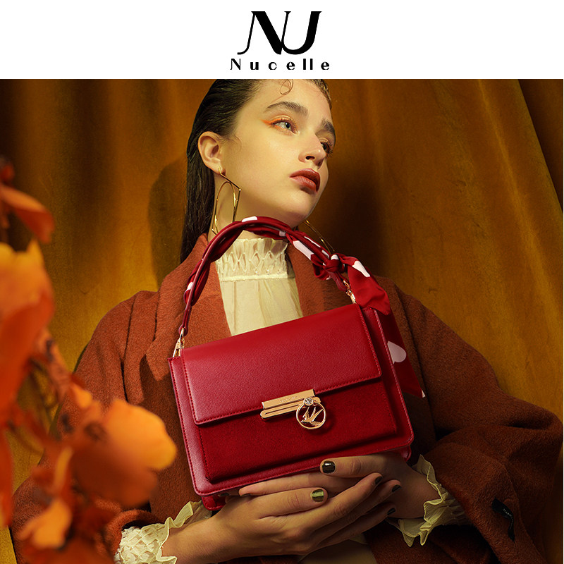 纽芝兰红色2021新款小众设计新娘包 纽芝兰箱包女士包袋