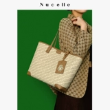 Вместительная и большая оригинальная сумка на одно плечо, коллекция 2023, из натуральной кожи