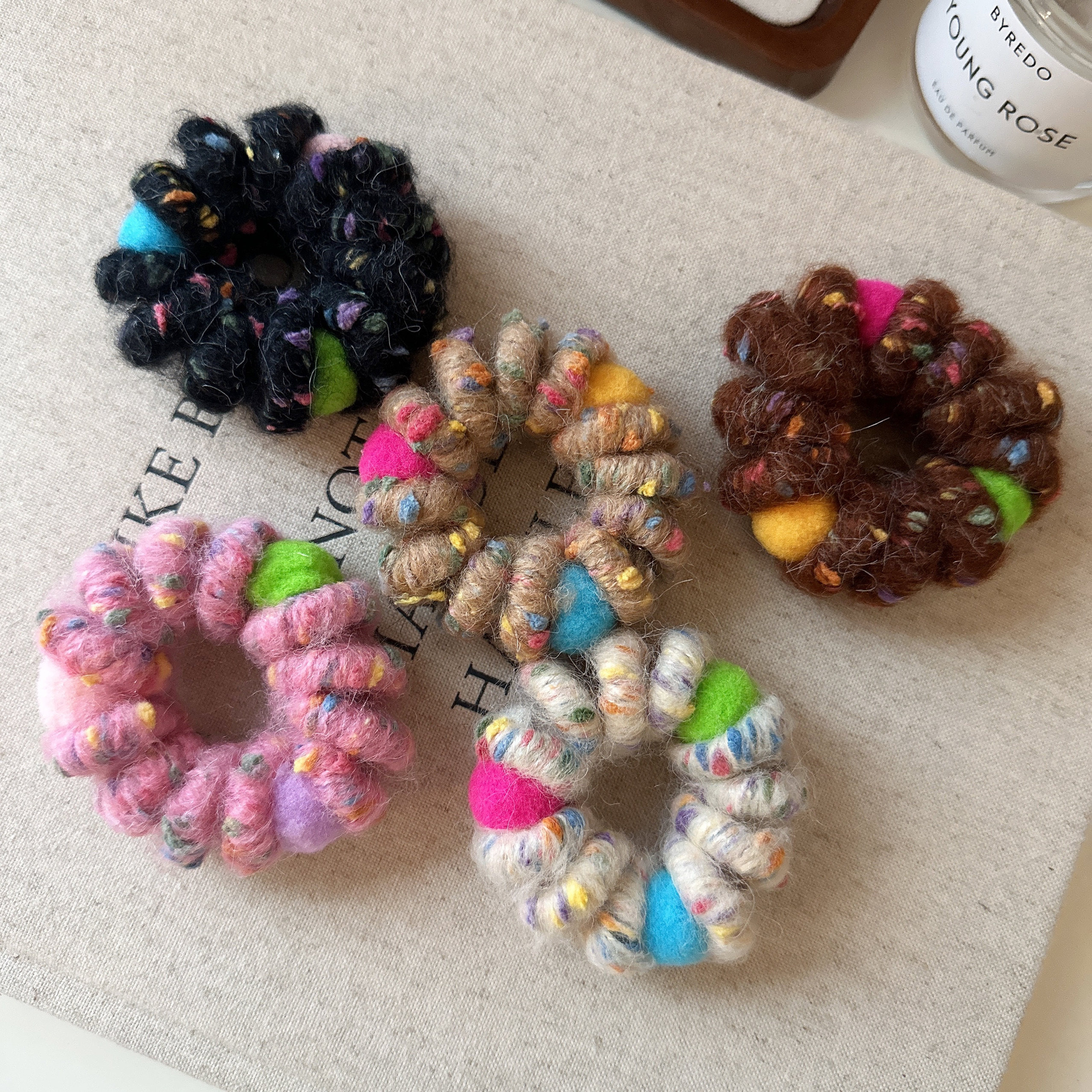 秋冬彩色电话线发圈女百搭毛绒绒发绳无痕不伤发头绳发饰扎头皮筋,淘宝优惠券,粉丝福利购,淘宝优惠卷