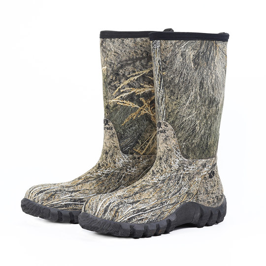 Качественные осенне-зимние легкие мужские резиновые сапоги с камуфляжным принтом