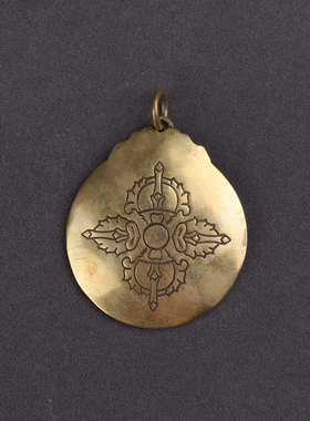 黄铜仿古风九宫文殊金刚杵八卦牌