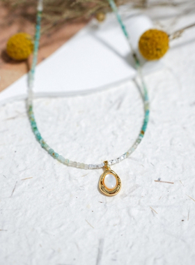 小众天然渐变2024新款法式锁骨链