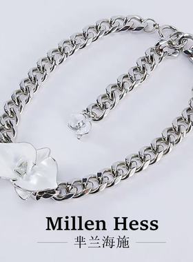 圣洁项链女款2025新款女士轻奢小众配饰气质高级轻奢精致白色颈链