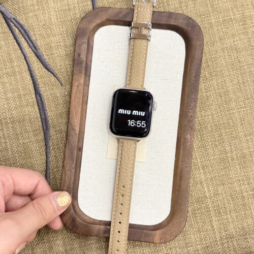 适用苹果手表apple watchS10细荔枝纹皮质H金属环表带iwatchSE2女 - 图3