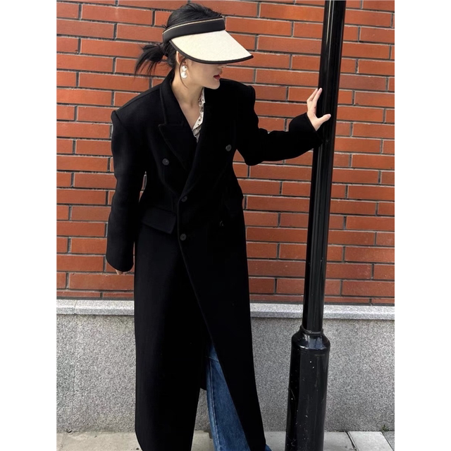 Off-white Hepburn style double-sided cashmere coat for big women autumn and winter 2025 new high-end mid-length woolen coat