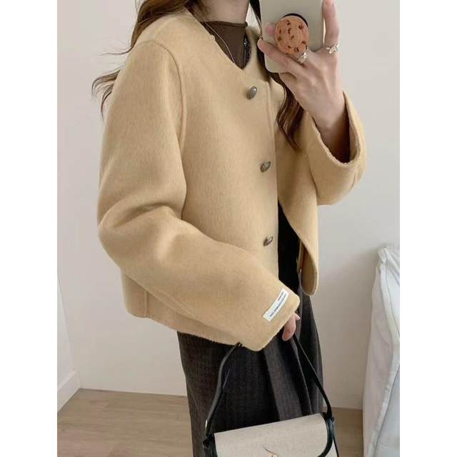 2025 Xiaoxiangfeng Double-sided Cashmere Coat Women's Short Style Korean Style Round Neck Woolen Coat Versatile New Style