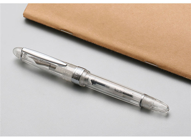 Transparent demonstration ink pen for students to write in business style