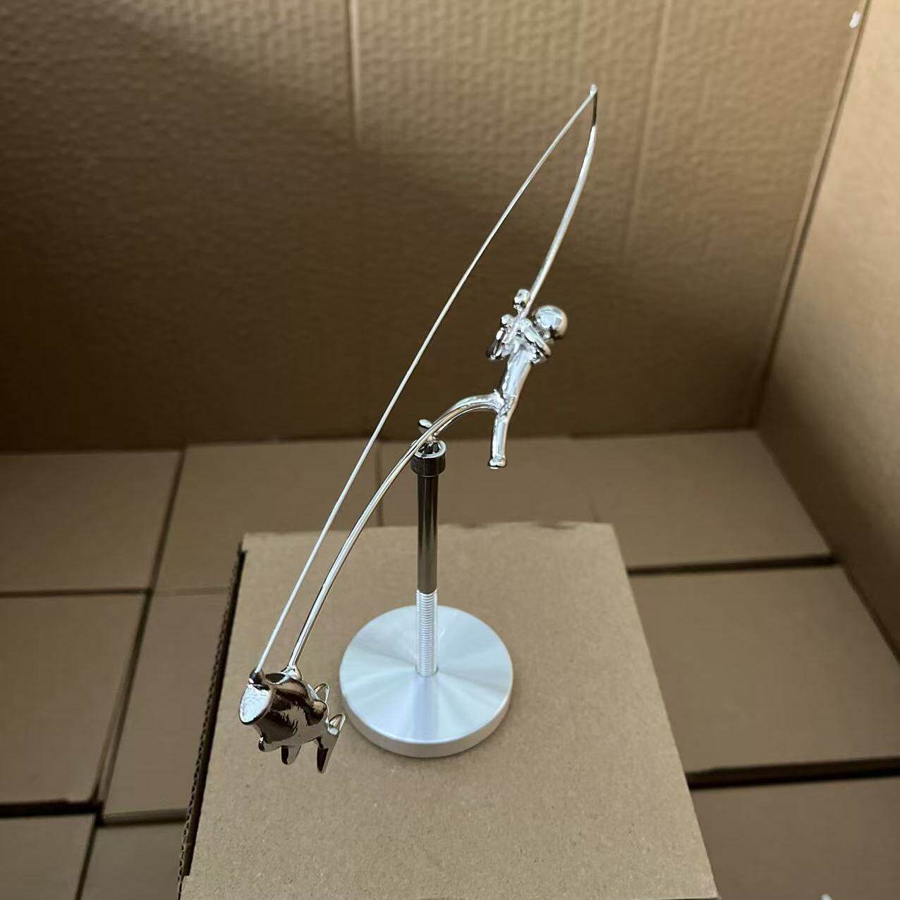 The Fisherman Balancing Sculpture钓鱼雕塑 渔夫平衡雕塑摆件 - 图1