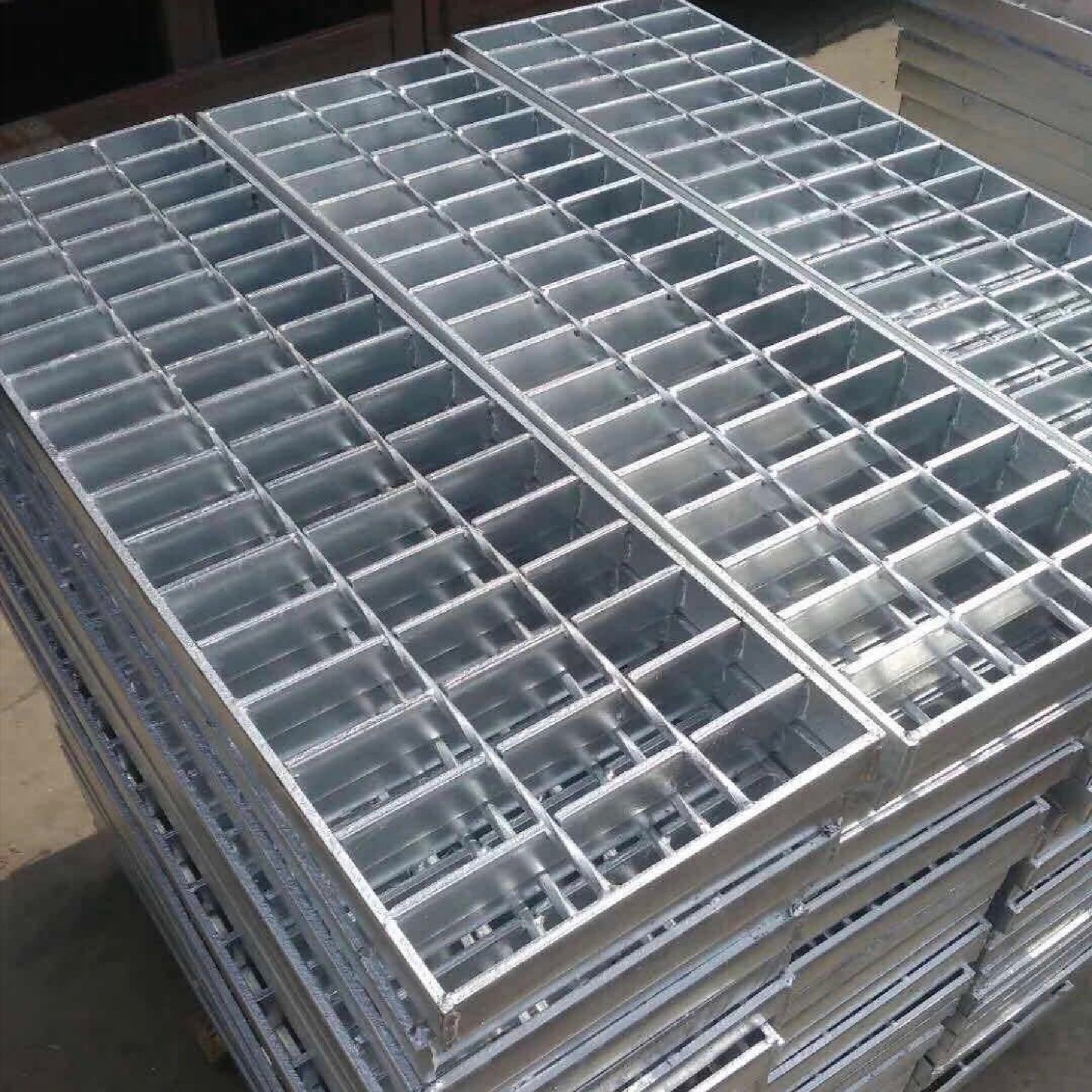 镀锌钢格栅排水沟格栅盖板网格板钢格板集水井水槽下水道盖板井盖,淘宝优惠券,粉丝福利购,淘宝优惠卷