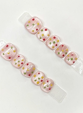 儿童穿戴甲2025新款高级感轻奢美甲贴片短款学生爆闪贴钻假指甲贴