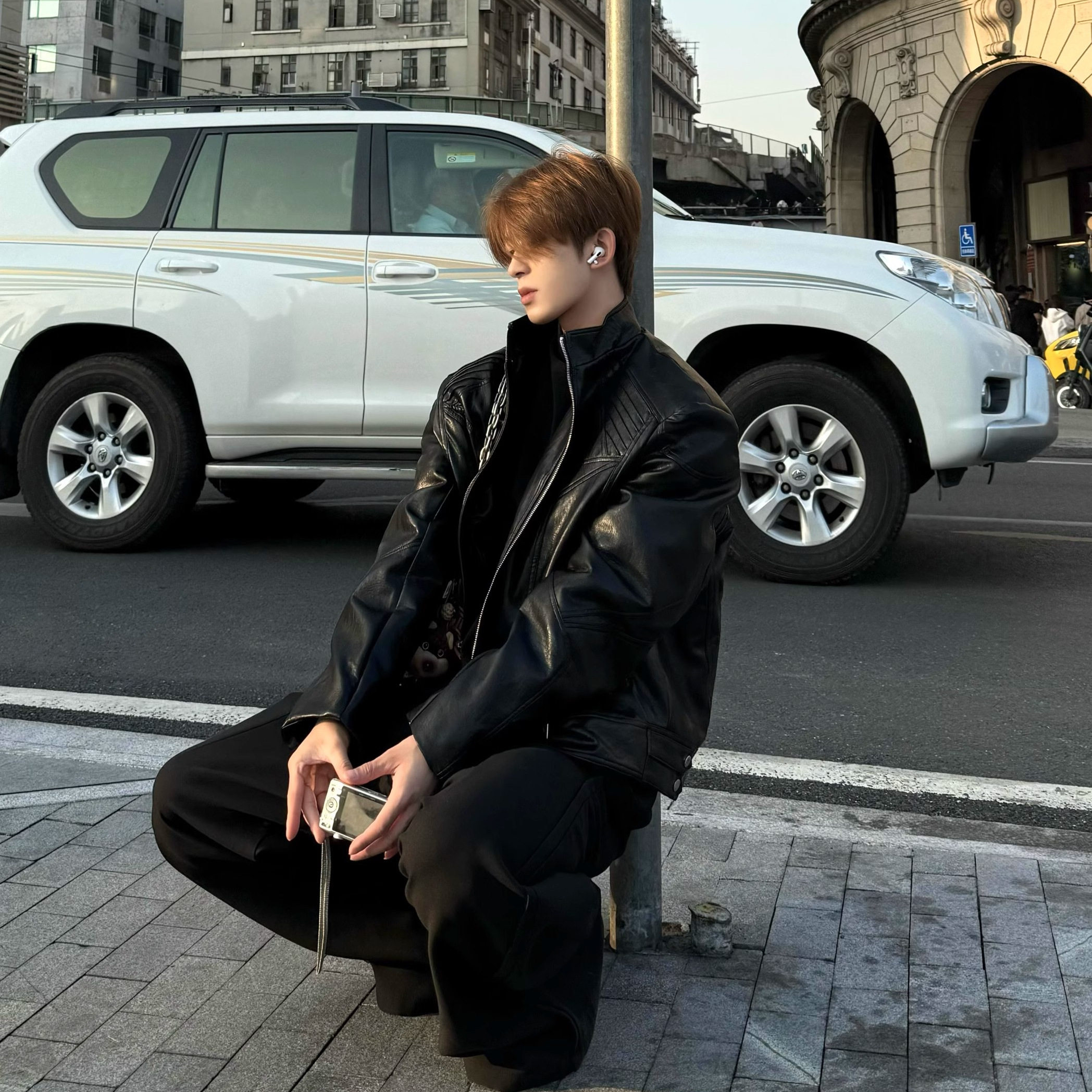 25秋冬高定款 金属骨骼 哥斯拉立领机车超帅PU外套夹克男女同款,淘宝优惠券,粉丝福利购,淘宝优惠卷