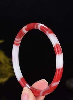 和田玉金丝玉鸡血石细圆条玉镯