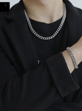 钛钢手链男士饰品古巴轻奢首饰ins 小众设计女情侣款学生饰品手环