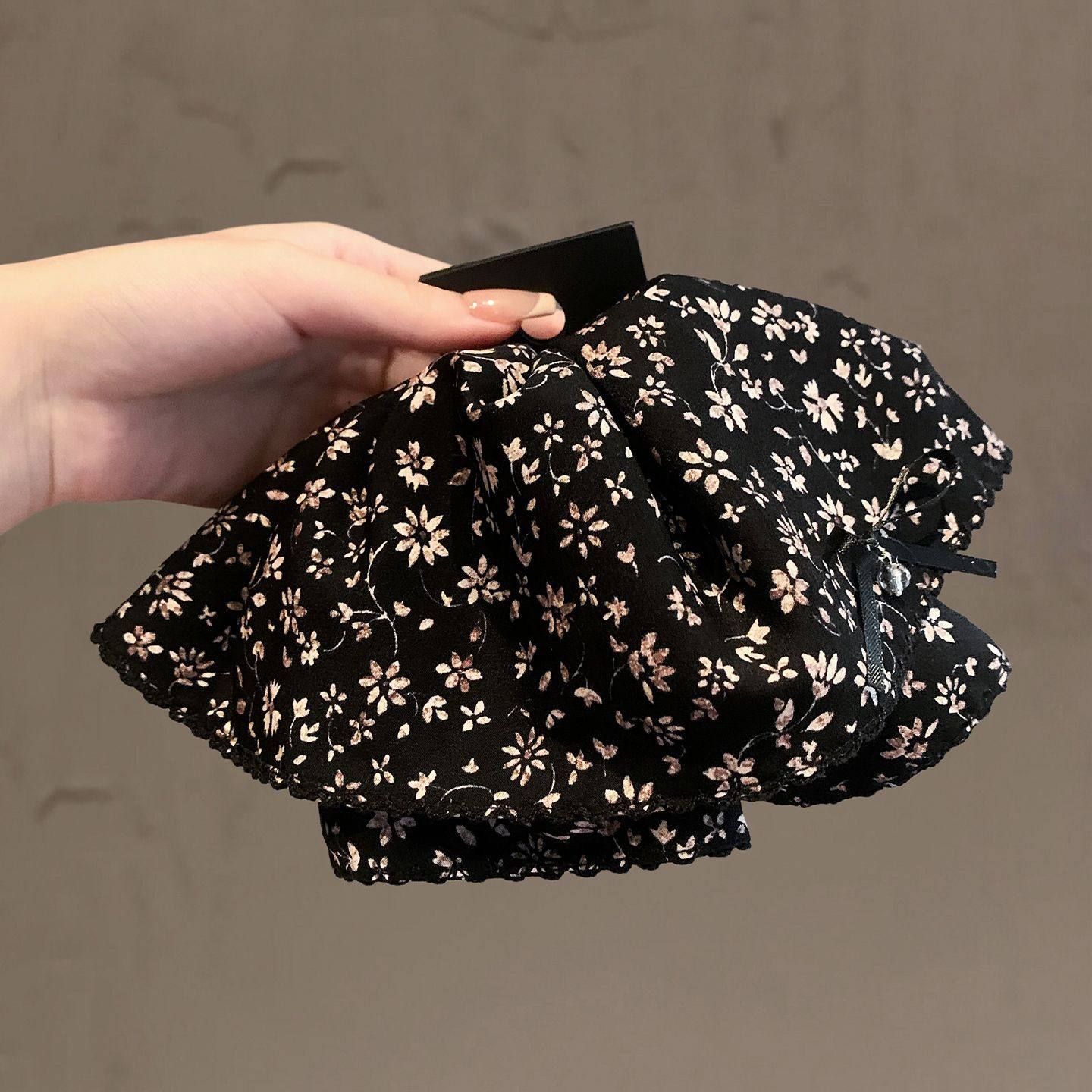 通勤新款可爱复古碎花马尾抓夹文艺小清新盘发夹撞色蝴蝶结鲨鱼夹,淘宝优惠券,粉丝福利购,淘宝优惠卷