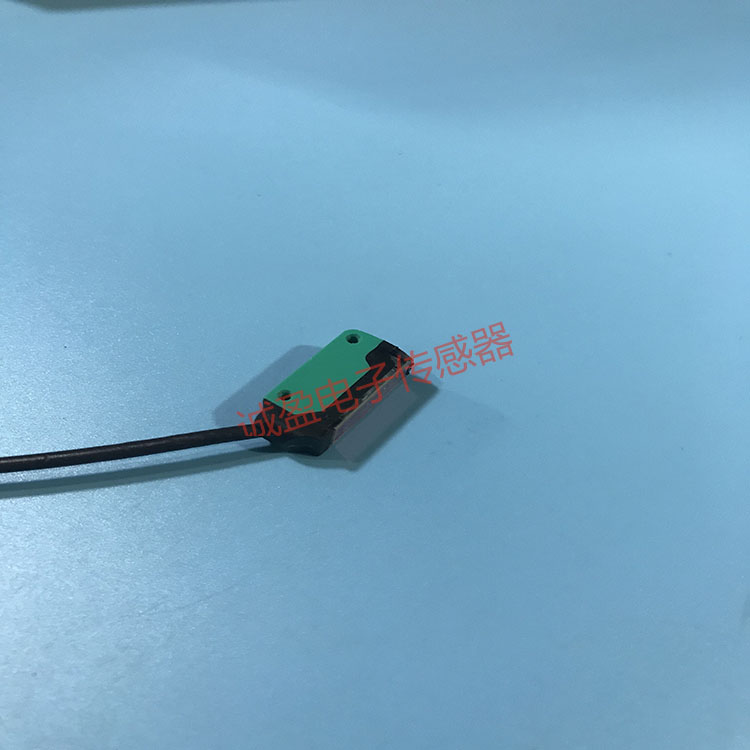 P+F ML2-8-H-50 PN225921光电开关传感器现货-图0