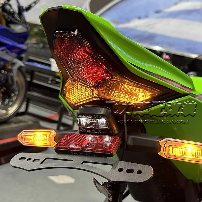 适用川崎ZX-4R/ZX-4RR改装轻量化牌照支架 短尾车牌架尾翼配件23- - 图2