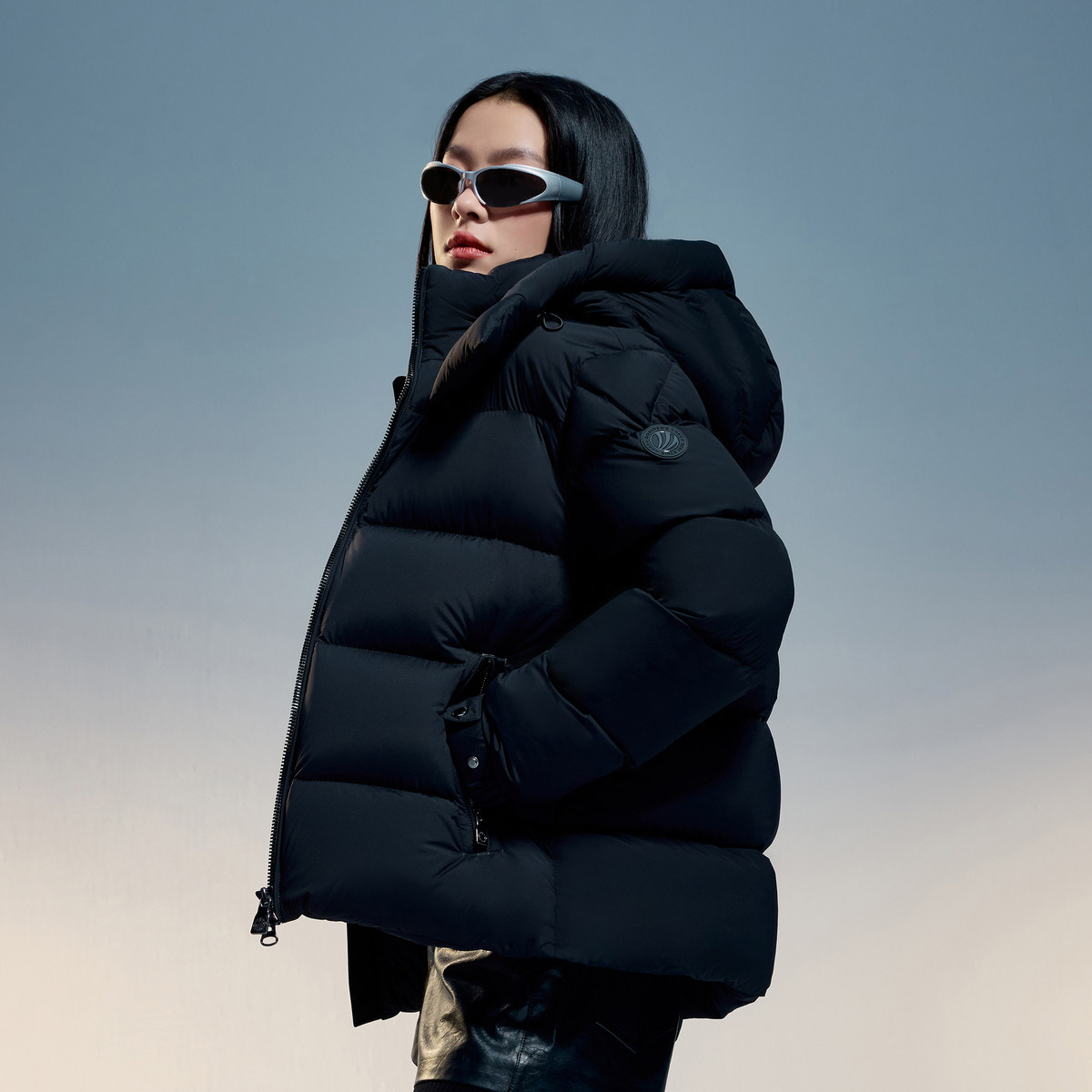 波司登2024冬季男女同款高端泡芙鹅绒800蓬加厚轻盈时尚羽绒服