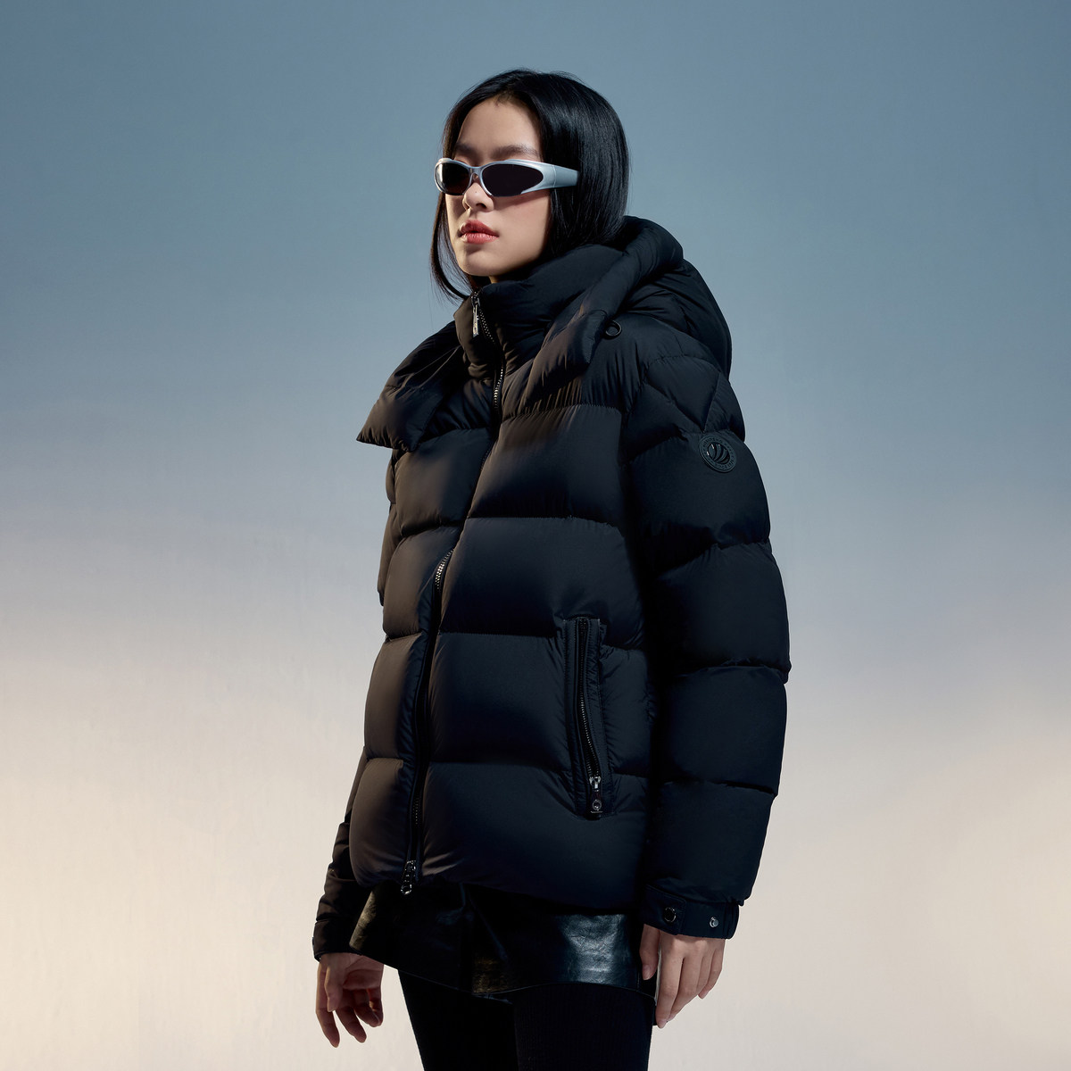 波司登2024冬季男女同款高端泡芙鹅绒800蓬加厚轻盈时尚羽绒服