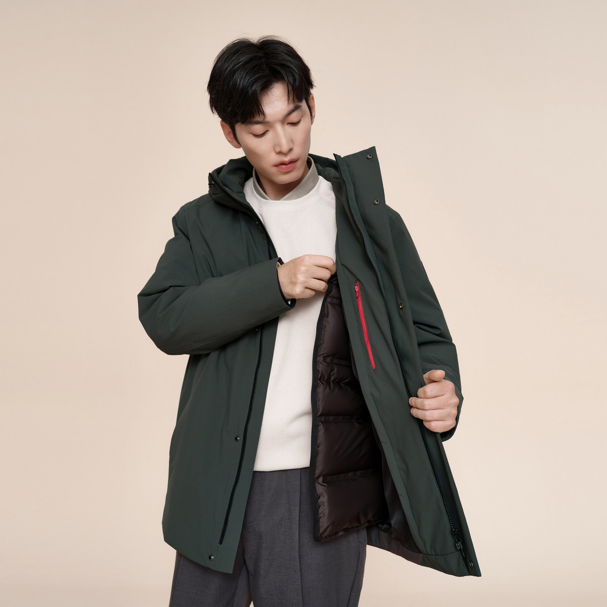 波司登2024冬男一手中长经典连帽廓形百搭简约通勤休闲羽绒服