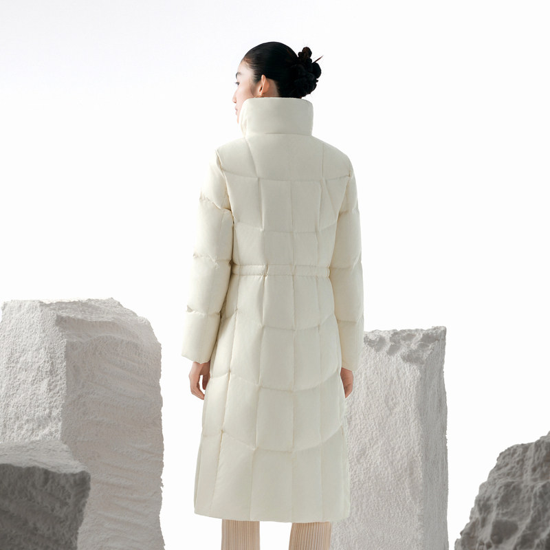 波司登冬季翻领时尚收腰长款女长东方美学鹅绒羽绒服B30144582