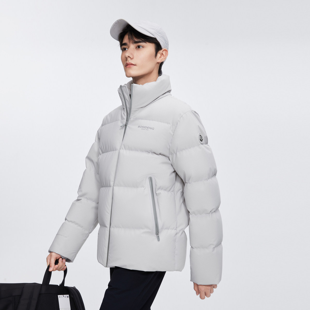 波司登2024冬男女同款情侣时尚立领短款面包服厚款运动羽绒服