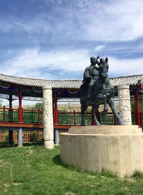 铸铜古代名人张骞骑马人物雕塑