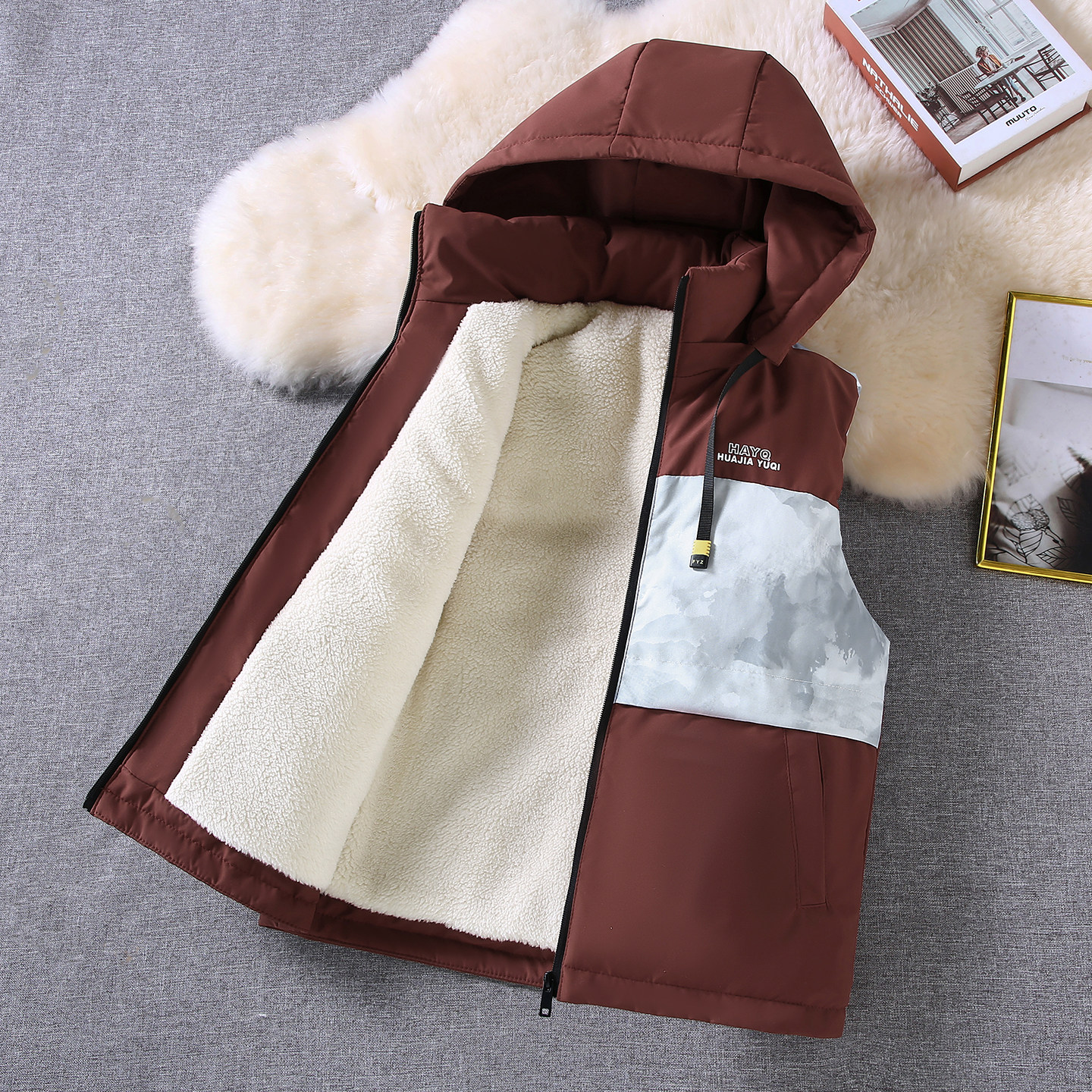 男童马甲秋冬款2025新款儿童加绒加厚坎肩背心外穿洋气保暖外套潮,淘宝优惠券,粉丝福利购,淘宝优惠卷