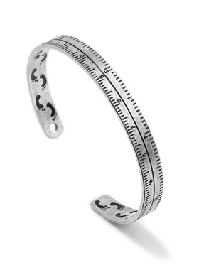 时尚复古怀旧尺子脚印开口钛钢手镯欧美男女个性潮人足迹卷尺手环