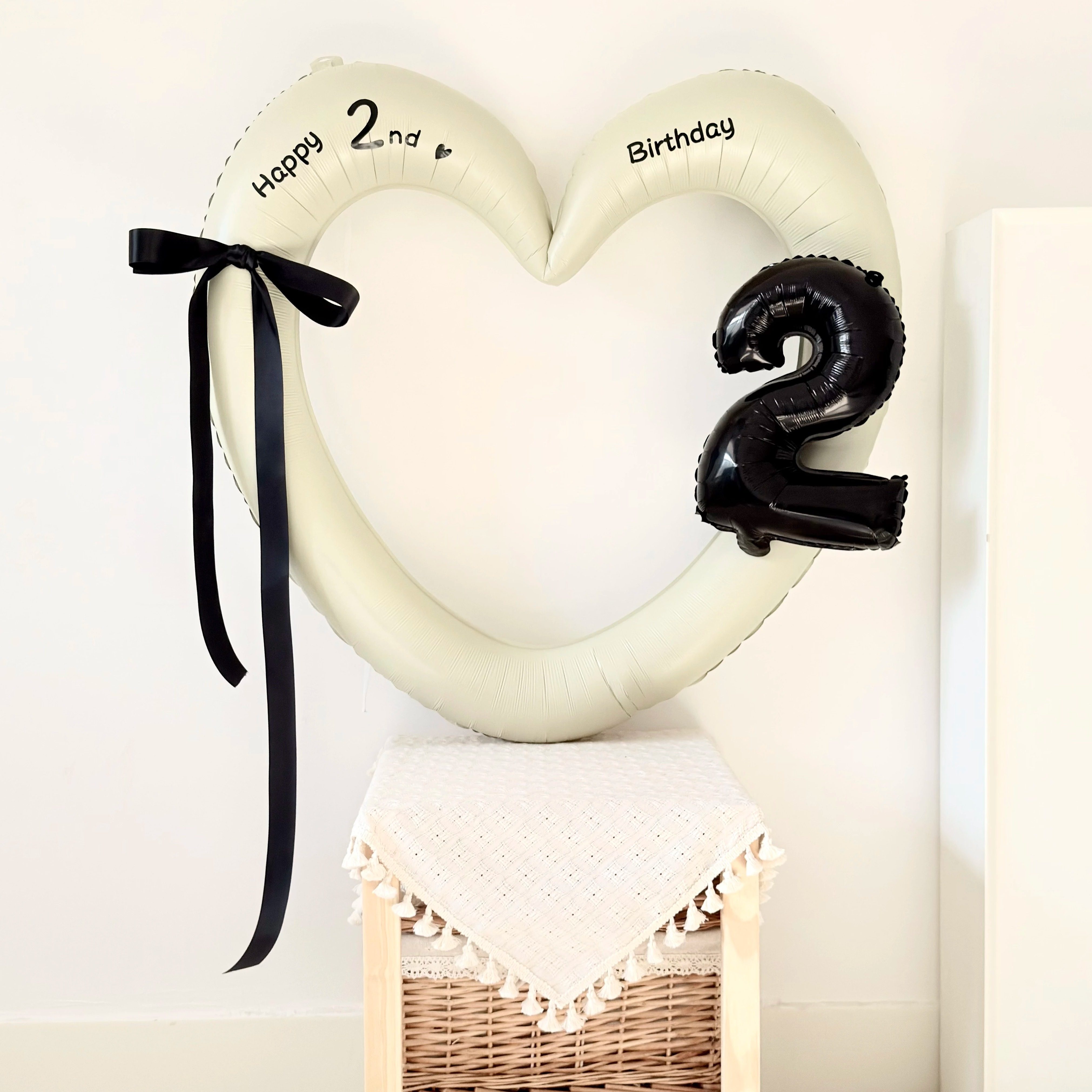 粉色生日派对镂空大爱心铝膜相框儿童装饰气球拍照道具男女孩布置,淘宝优惠券,粉丝福利购,淘宝优惠卷