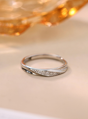 Z小姐999纯银莫比乌斯环戒指