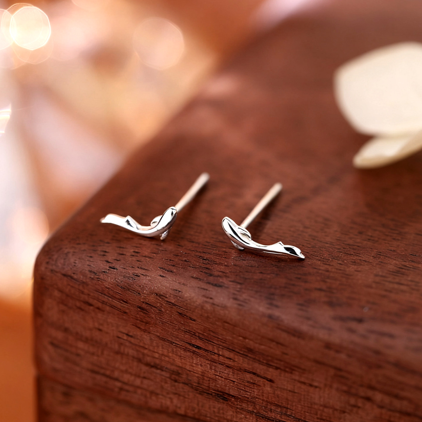 Z小姐 999足银小鱼锦鲤耳钉女简约时尚气质小众设计耳环2025爆款,淘宝优惠券,粉丝福利购,淘宝优惠卷