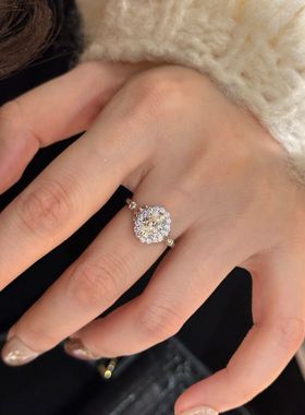 s925纯银轻奢感手捧花鸽子蛋戒指