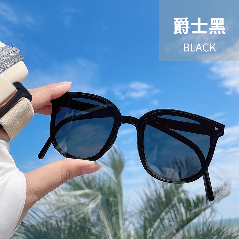 高清折叠墨镜女2023年新款高级感超轻防晒防紫外线近视偏光太阳镜 - 图2