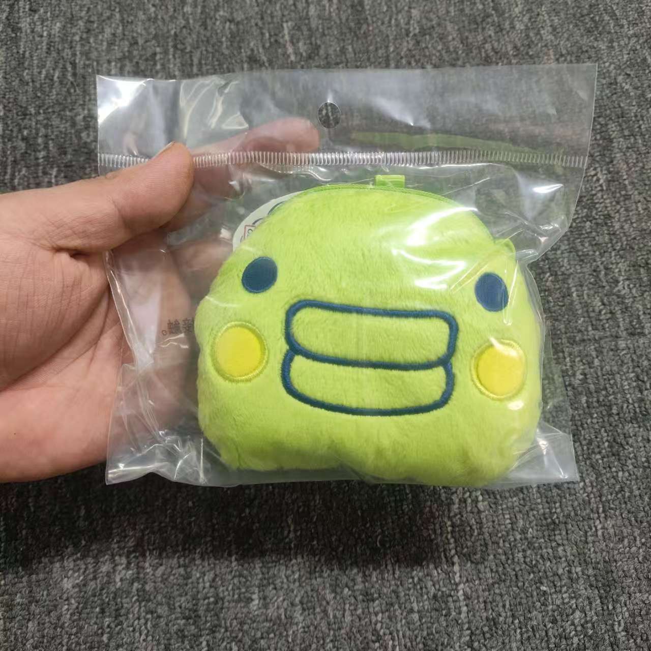 万代正版拓麻歌子可爱小收纳包元祖机宠物机手机包耳机包挂件装饰 - 图0