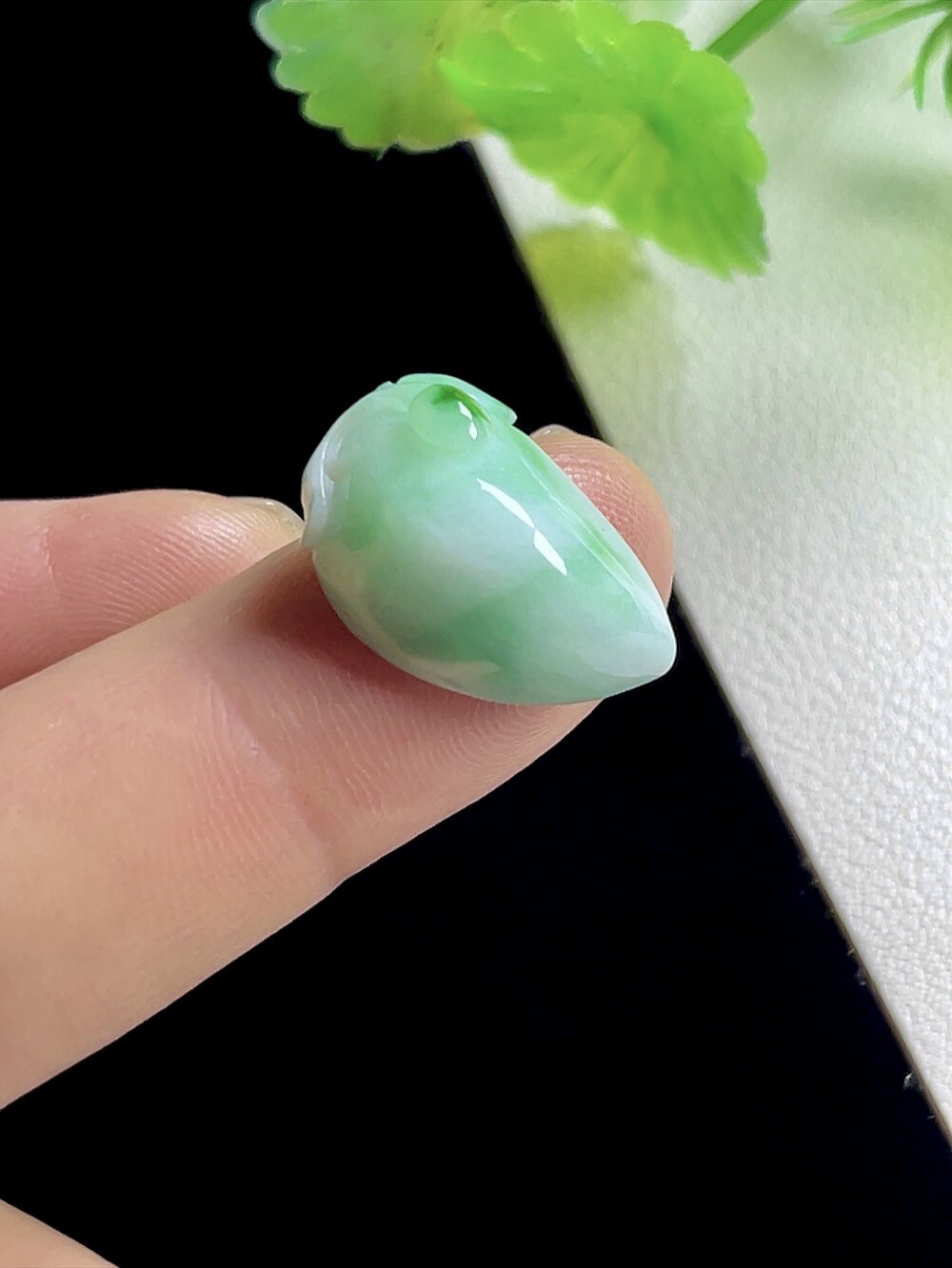 缅甸a货天然阳绿翡翠桃子吊坠 玉桃子玉坠 玉石寿桃挂件项坠女款