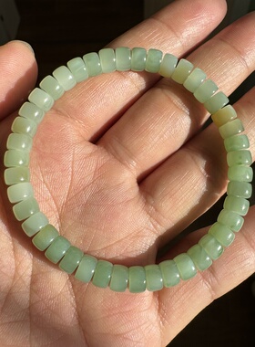 新疆和田玉碧玉薄荷绿手链黑羊洞清新直切片女士小巧精美手串首饰
