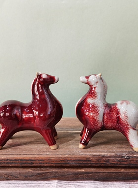钧瓷红釉小马摆件创意陶瓷生肖马玄关酒柜装饰乔迁新居礼品工艺品