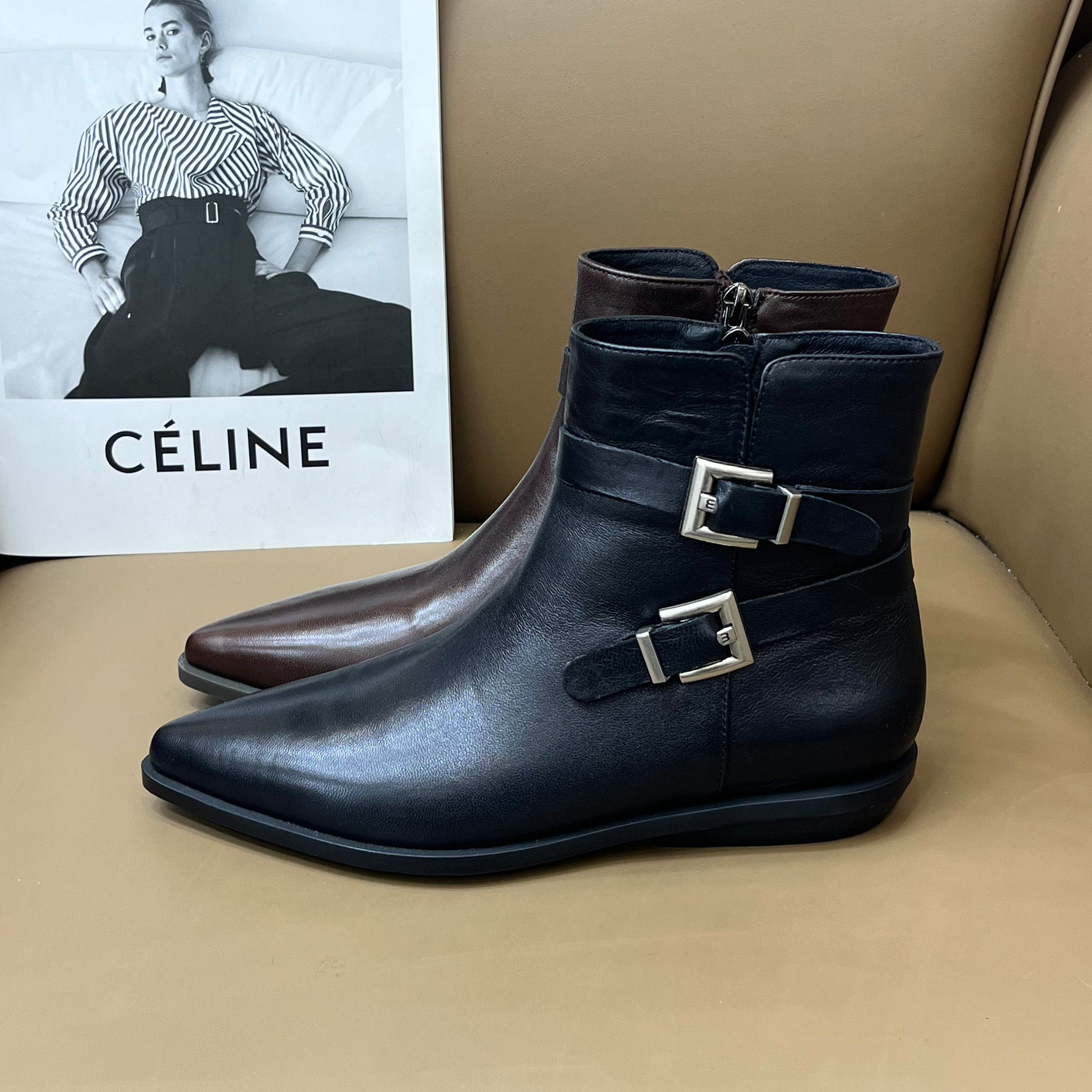 欧洲站2025秋冬新款女鞋复古真皮尖头平底加绒时尚短筒百搭短靴子,淘宝优惠券,粉丝福利购,淘宝优惠卷