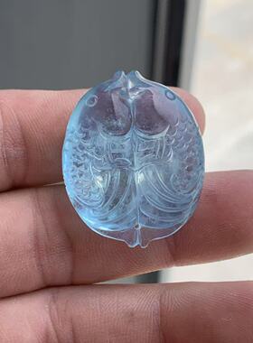 天然海蓝宝雕刻双鱼吊坠女款魔鬼蓝双鲤鱼吊坠海蓝宝石鱼项链时尚