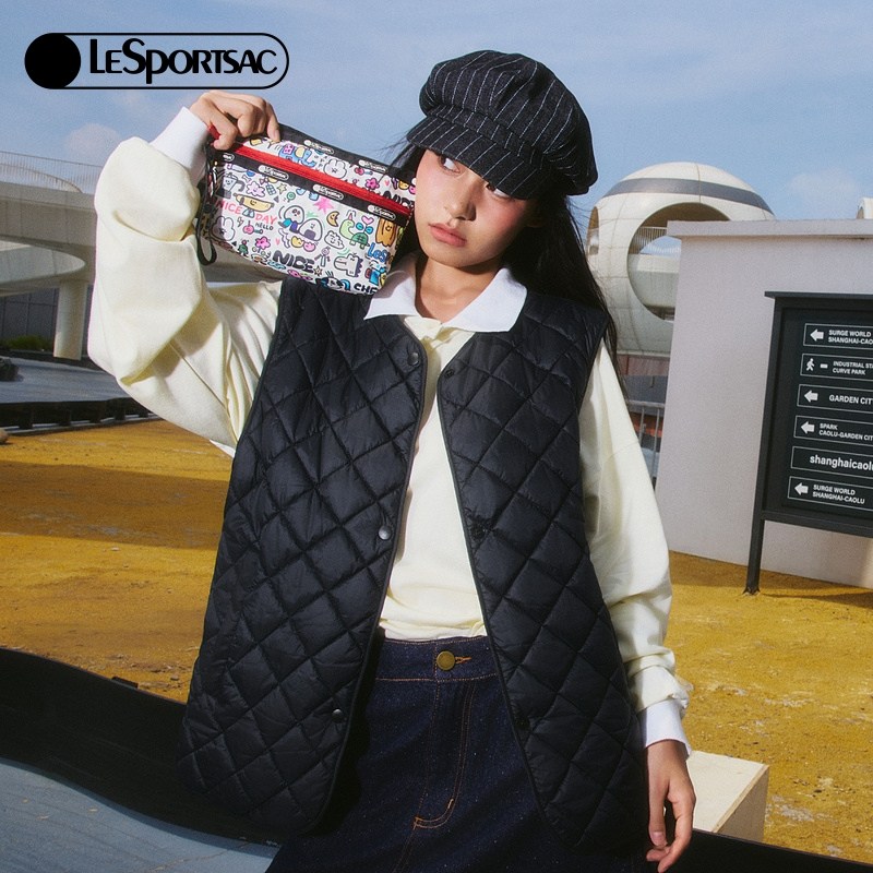 LeSportsac乐播诗新款逗鸭小确幸系列萌趣满印隔层收纳袋手拿包,淘宝优惠券,粉丝福利购,淘宝优惠卷