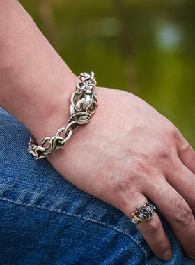 渡鸦原创暗黑红粉骷髅一场梦手链